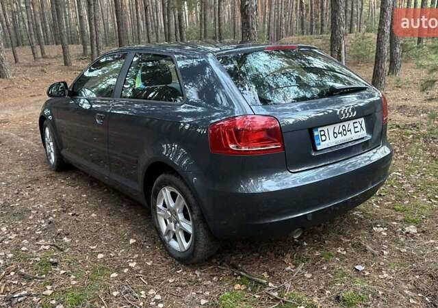 Серый Ауди А3, объемом двигателя 1.6 л и пробегом 284 тыс. км за 7600 $, фото 4 на Automoto.ua