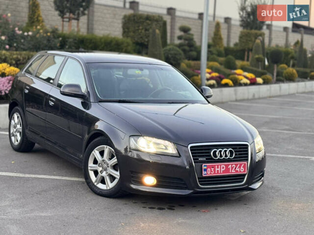 Серый Ауди А3, объемом двигателя 1.98 л и пробегом 220 тыс. км за 8999 $, фото 25 на Automoto.ua