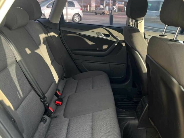 Серый Ауди А3, объемом двигателя 1.4 л и пробегом 219 тыс. км за 8800 $, фото 19 на Automoto.ua