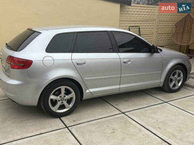 Серый Ауди А3, объемом двигателя 1.39 л и пробегом 219 тыс. км за 8300 $, фото 2 на Automoto.ua