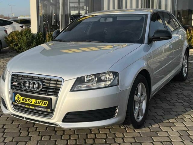 Серый Ауди А3, объемом двигателя 1.4 л и пробегом 219 тыс. км за 8800 $, фото 2 на Automoto.ua