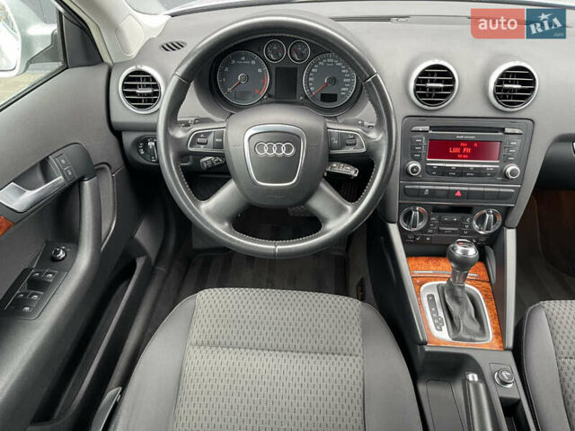 Сірий Ауді А3, об'ємом двигуна 1.98 л та пробігом 143 тис. км за 10599 $, фото 14 на Automoto.ua