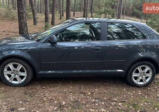 Серый Ауди А3, объемом двигателя 1.6 л и пробегом 284 тыс. км за 7600 $, фото 5 на Automoto.ua