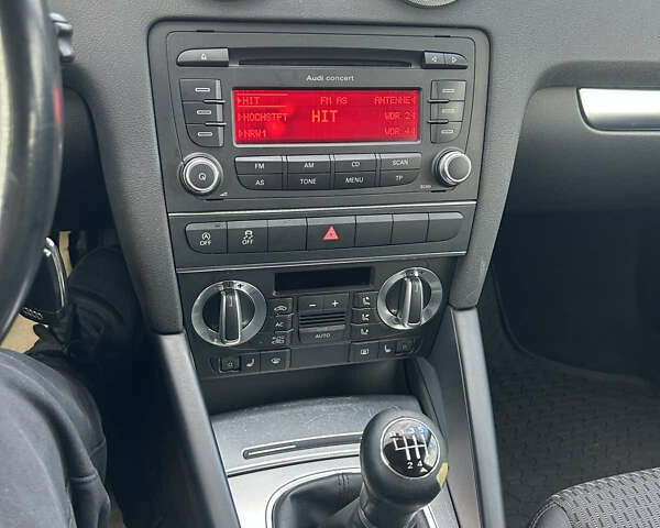 Серый Ауди А3, объемом двигателя 2 л и пробегом 234 тыс. км за 9750 $, фото 8 на Automoto.ua