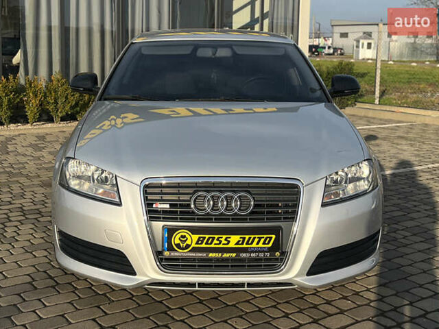 Серый Ауди А3, объемом двигателя 1.39 л и пробегом 219 тыс. км за 8800 $, фото 1 на Automoto.ua