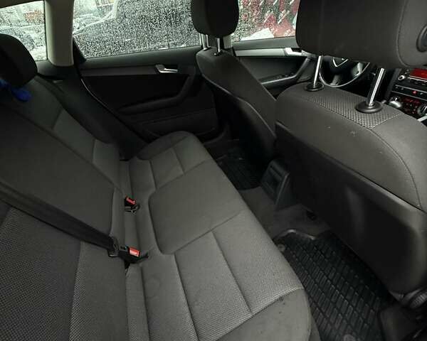 Сірий Ауді А3, об'ємом двигуна 1.6 л та пробігом 284 тис. км за 8700 $, фото 25 на Automoto.ua