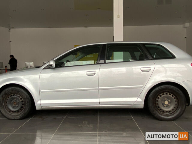 Сірий Ауді А3, об'ємом двигуна 1.6 л та пробігом 249 тис. км за 8250 $, фото 5 на Automoto.ua