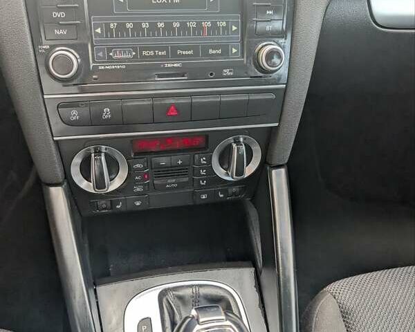 Серый Ауди А3, объемом двигателя 1.39 л и пробегом 227 тыс. км за 9500 $, фото 31 на Automoto.ua