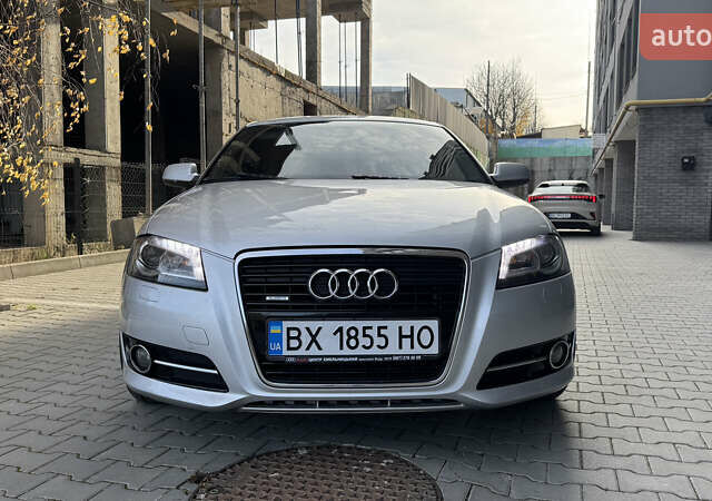 Серый Ауди А3, объемом двигателя 1.8 л и пробегом 190 тыс. км за 6999 $, фото 1 на Automoto.ua