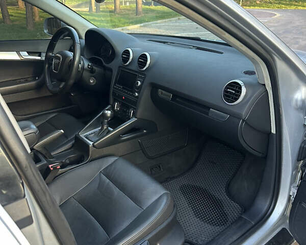 Сірий Ауді А3, об'ємом двигуна 1.98 л та пробігом 271 тис. км за 8399 $, фото 12 на Automoto.ua