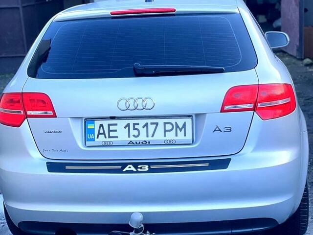 Сірий Ауді А3, об'ємом двигуна 1.2 л та пробігом 218 тис. км за 8000 $, фото 5 на Automoto.ua