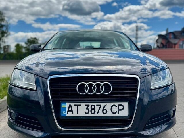 Сірий Ауді А3, об'ємом двигуна 1.6 л та пробігом 250 тис. км за 8100 $, фото 1 на Automoto.ua