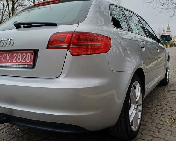 Серый Ауди А3, объемом двигателя 1.4 л и пробегом 193 тыс. км за 9400 $, фото 4 на Automoto.ua