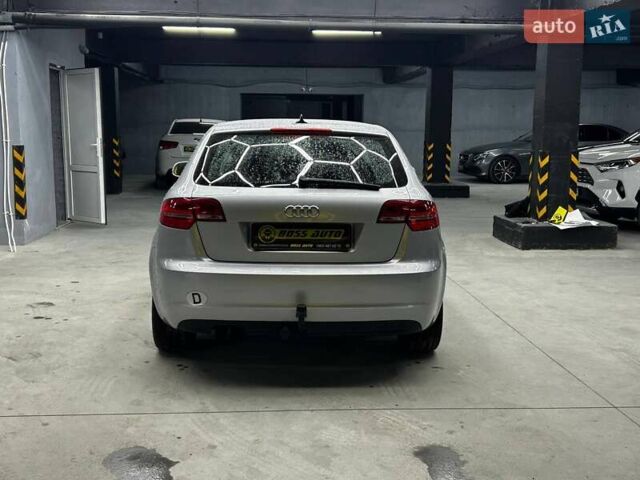 Серый Ауди А3, объемом двигателя 1.4 л и пробегом 193 тыс. км за 9800 $, фото 4 на Automoto.ua