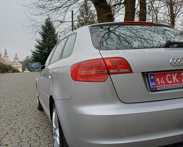 Серый Ауди А3, объемом двигателя 1.4 л и пробегом 193 тыс. км за 9400 $, фото 5 на Automoto.ua