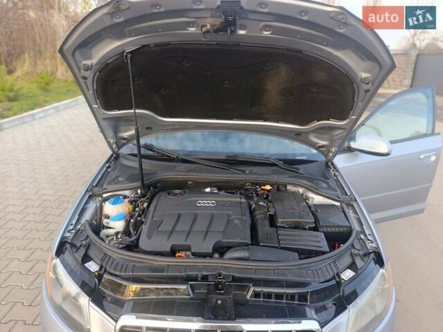 Сірий Ауді А3, об'ємом двигуна 1.97 л та пробігом 275 тис. км за 8999 $, фото 11 на Automoto.ua