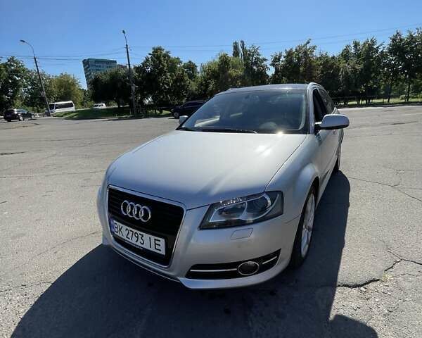 Серый Ауди А3, объемом двигателя 0 л и пробегом 297 тыс. км за 10700 $, фото 4 на Automoto.ua