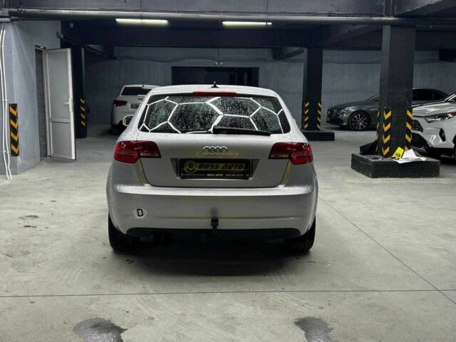 Серый Ауди А3, объемом двигателя 1.4 л и пробегом 193 тыс. км за 9800 $, фото 4 на Automoto.ua