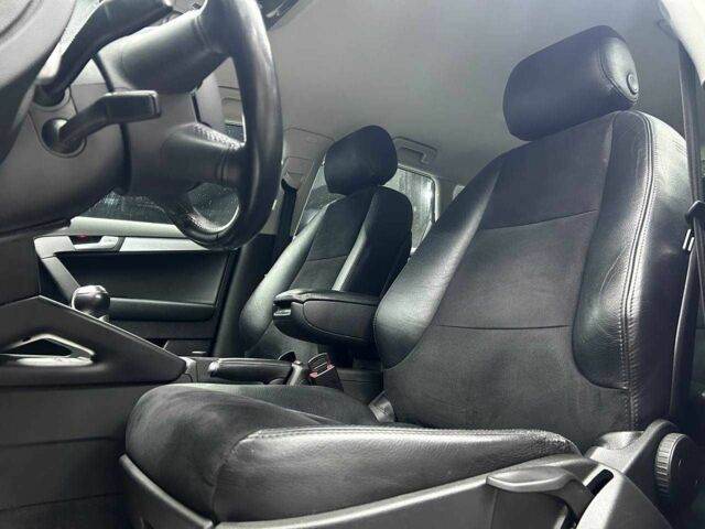 Серый Ауди А3, объемом двигателя 1.4 л и пробегом 193 тыс. км за 9800 $, фото 6 на Automoto.ua