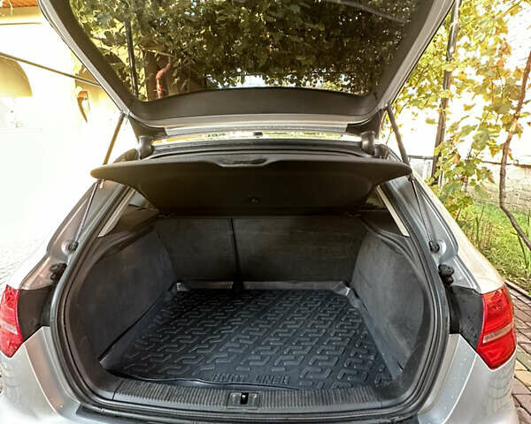 Серый Ауди А3, объемом двигателя 1.6 л и пробегом 215 тыс. км за 9300 $, фото 6 на Automoto.ua