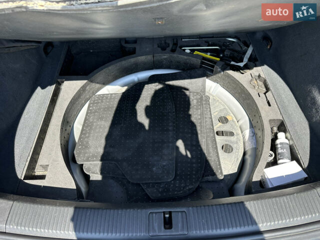Серый Ауди А3, объемом двигателя 2 л и пробегом 125 тыс. км за 8900 $, фото 50 на Automoto.ua