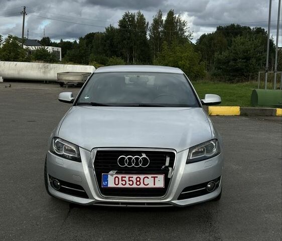 Серый Ауди А3, объемом двигателя 2 л и пробегом 264 тыс. км за 5299 $, фото 2 на Automoto.ua