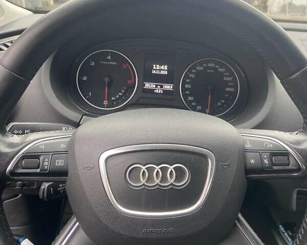 Сірий Ауді А3, об'ємом двигуна 1.6 л та пробігом 290 тис. км за 11800 $, фото 7 на Automoto.ua