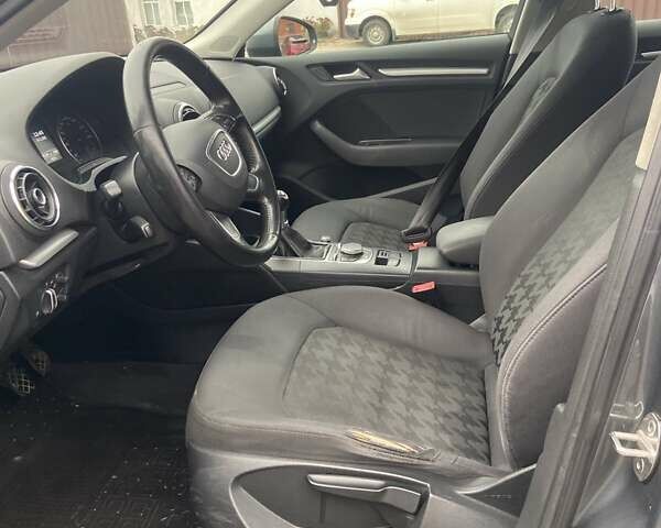 Сірий Ауді А3, об'ємом двигуна 1.6 л та пробігом 290 тис. км за 11800 $, фото 6 на Automoto.ua