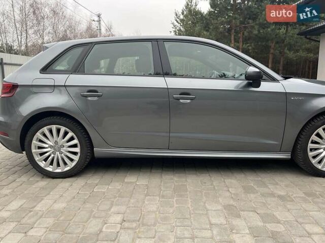 Серый Ауди А3, объемом двигателя 0 л и пробегом 117 тыс. км за 15300 $, фото 2 на Automoto.ua