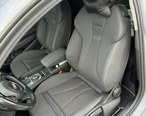 Серый Ауди А3, объемом двигателя 2 л и пробегом 195 тыс. км за 13600 $, фото 6 на Automoto.ua