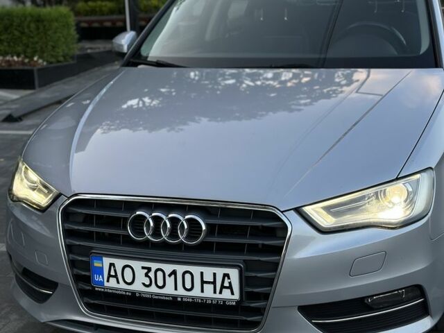 Серый Ауди А3, объемом двигателя 1.6 л и пробегом 209 тыс. км за 11974 $, фото 1 на Automoto.ua