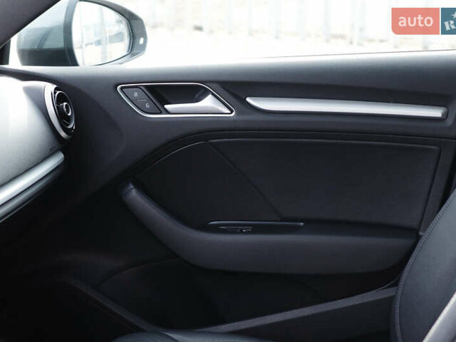 Серый Ауди А3, объемом двигателя 1.4 л и пробегом 138 тыс. км за 13900 $, фото 12 на Automoto.ua