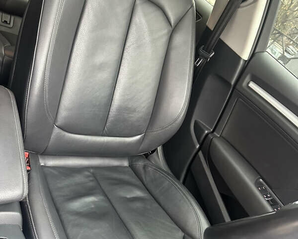 Серый Ауди А3, объемом двигателя 1.6 л и пробегом 95 тыс. км за 15000 $, фото 10 на Automoto.ua