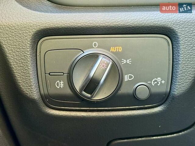 Сірий Ауді А3, об'ємом двигуна 1.4 л та пробігом 127 тис. км за 15000 $, фото 19 на Automoto.ua