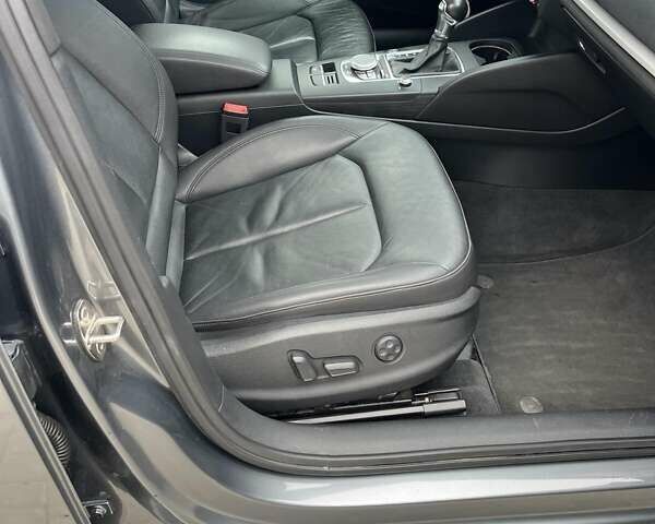 Серый Ауди А3, объемом двигателя 0 л и пробегом 117 тыс. км за 15300 $, фото 16 на Automoto.ua