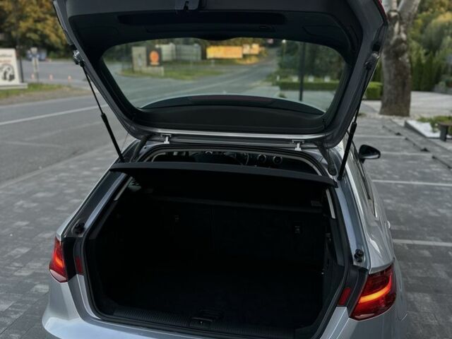 Серый Ауди А3, объемом двигателя 1.6 л и пробегом 209 тыс. км за 11974 $, фото 4 на Automoto.ua