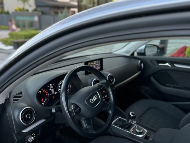 Серый Ауди А3, объемом двигателя 1.6 л и пробегом 209 тыс. км за 11974 $, фото 7 на Automoto.ua