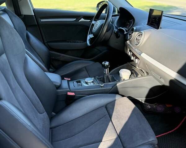 Сірий Ауді А3, об'ємом двигуна 2 л та пробігом 225 тис. км за 18750 $, фото 28 на Automoto.ua
