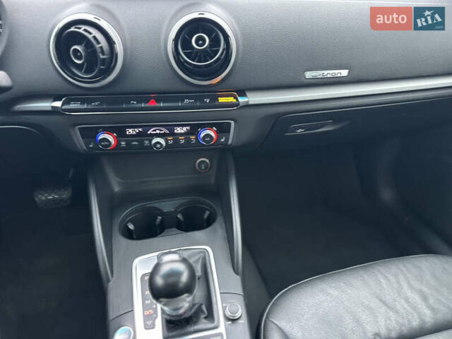 Сірий Ауді А3, об'ємом двигуна 1.4 л та пробігом 120 тис. км за 15500 $, фото 11 на Automoto.ua