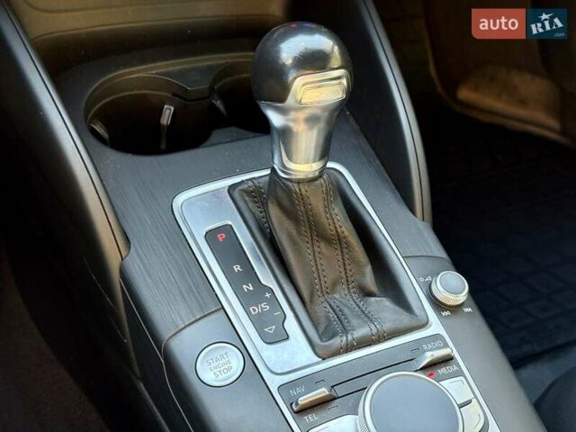 Сірий Ауді А3, об'ємом двигуна 1.4 л та пробігом 127 тис. км за 15000 $, фото 17 на Automoto.ua