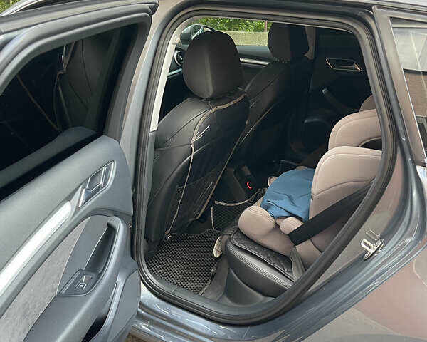 Серый Ауди А3, объемом двигателя 1.97 л и пробегом 120 тыс. км за 18700 $, фото 8 на Automoto.ua