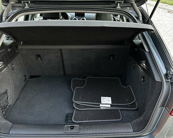 Ауді А3 2017 у Красилове на Automoto.ua Сірий Ауді А3, об'ємом двигуна 1.6 л та пробігом 138 тис. км за 17250 $, фото 46 на Automoto.ua