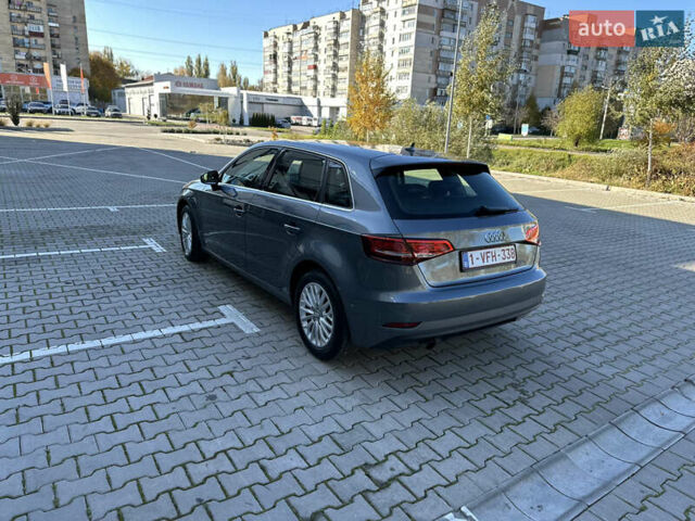 Ауді А3 2017 у Красилове на Automoto.ua Сірий Ауді А3, об'ємом двигуна 1.6 л та пробігом 138 тис. км за 17250 $, фото 12 на Automoto.ua