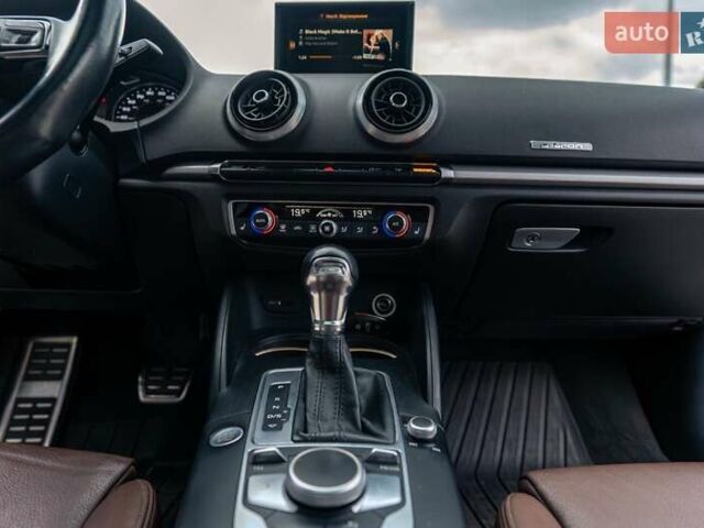 Ауди А3 2017 в Киеве на Automoto.ua Серый Ауди А3, объемом двигателя 1.4 л и пробегом 106 тыс. км за 19650 $, фото 9 на Automoto.ua
