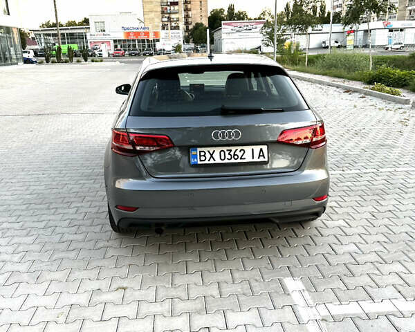 Сірий Ауді А3, об'ємом двигуна 1.6 л та пробігом 139 тис. км за 17300 $, фото 5 на Automoto.ua