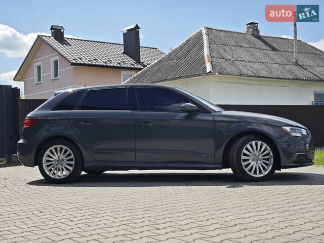 Серый Ауди А3, объемом двигателя 1.4 л и пробегом 118 тыс. км за 17900 $, фото 2 на Automoto.ua