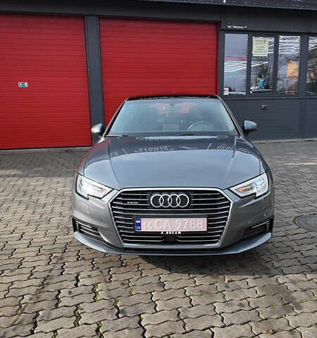 Сірий Ауді А3, об'ємом двигуна 0 л та пробігом 40 тис. км за 17500 $, фото 6 на Automoto.ua