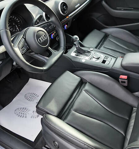 Сірий Ауді А3, об'ємом двигуна 0 л та пробігом 40 тис. км за 17500 $, фото 32 на Automoto.ua