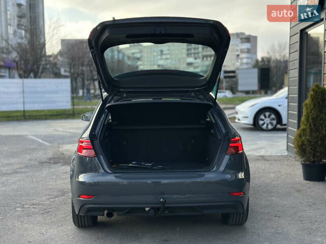 Серый Ауди А3, объемом двигателя 1.6 л и пробегом 237 тыс. км за 18600 $, фото 13 на Automoto.ua