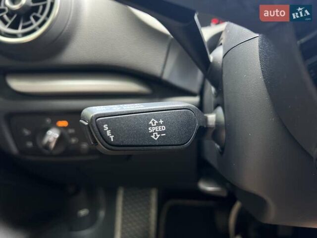 Серый Ауди А3, объемом двигателя 1.6 л и пробегом 175 тыс. км за 17950 $, фото 25 на Automoto.ua